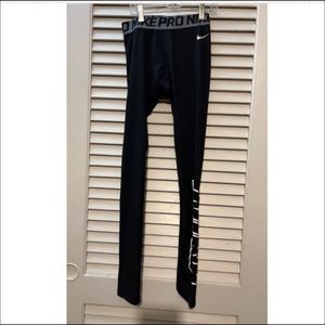 Nike Pro Youth compression pants Size XL
Black with NIKE down the L leg